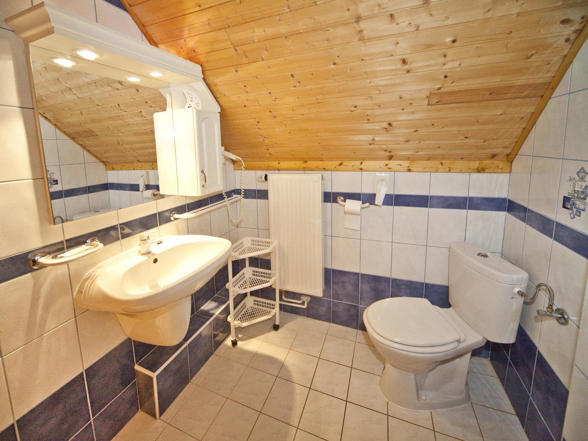 Gold House Pension Balatonfured Exterior photo